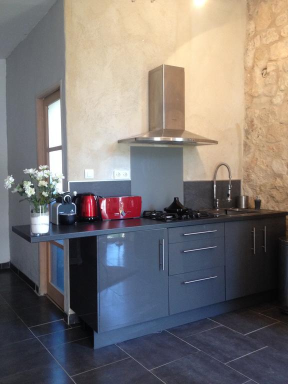 Gite Au Coeur De La Provence & Spa Сен-Канна Номер фото